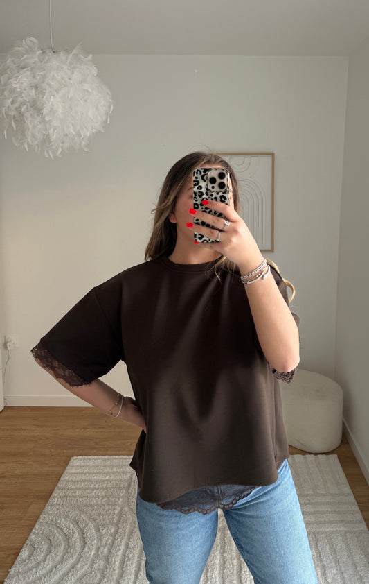 T-shirt dentelle marron