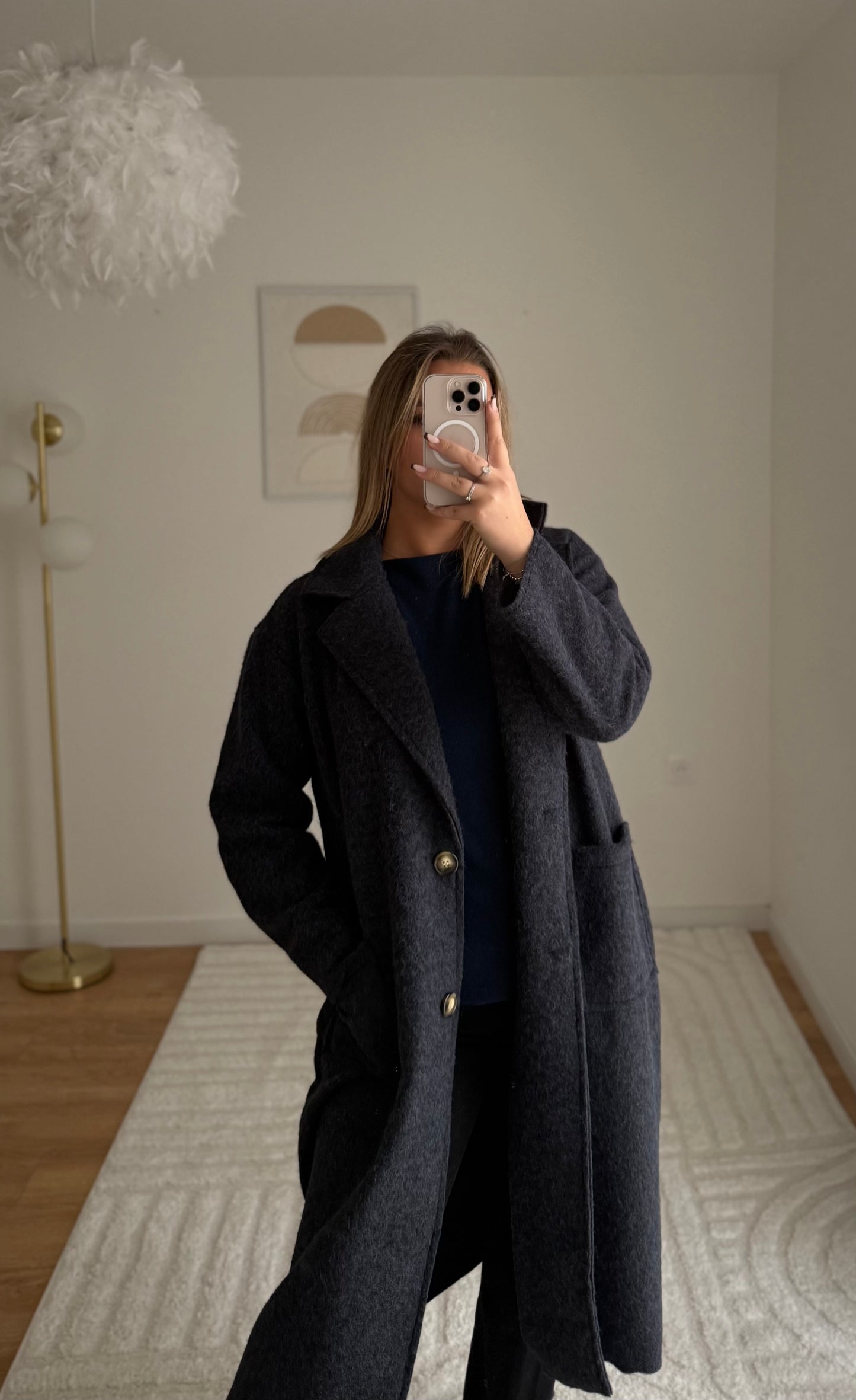 Manteau long bleu foncé bou