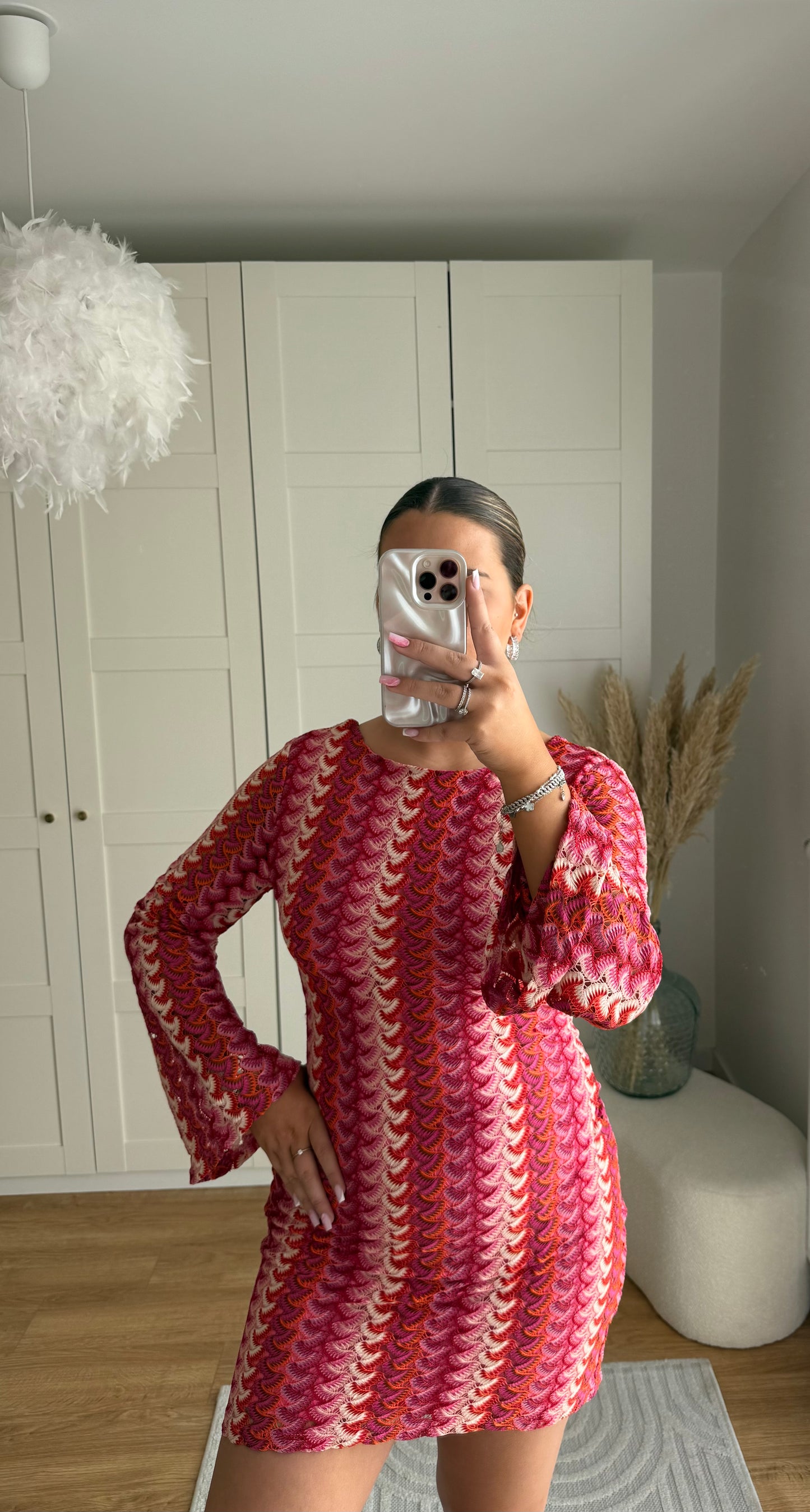 Robe Elia